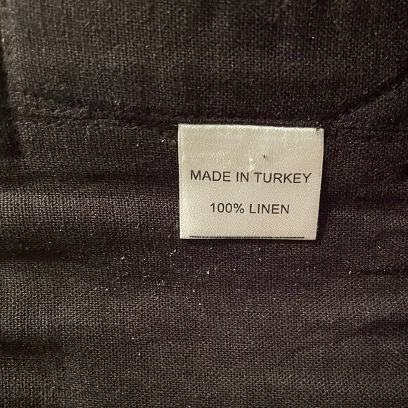 Rosewater House Carnation Embroidered Crop Top - Black & White - NWT - Picture 6 of 8